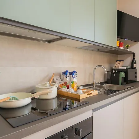 Private Parking - Athena Nel Cuore Di *