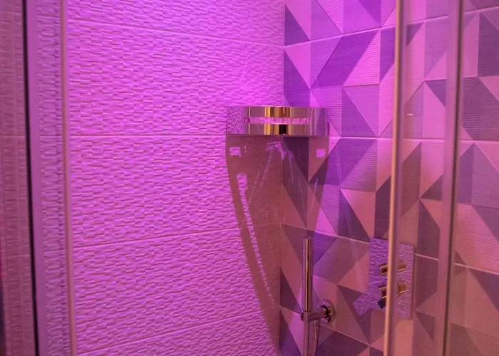 Private Parking - Athena Nel Cuore Di * Бари