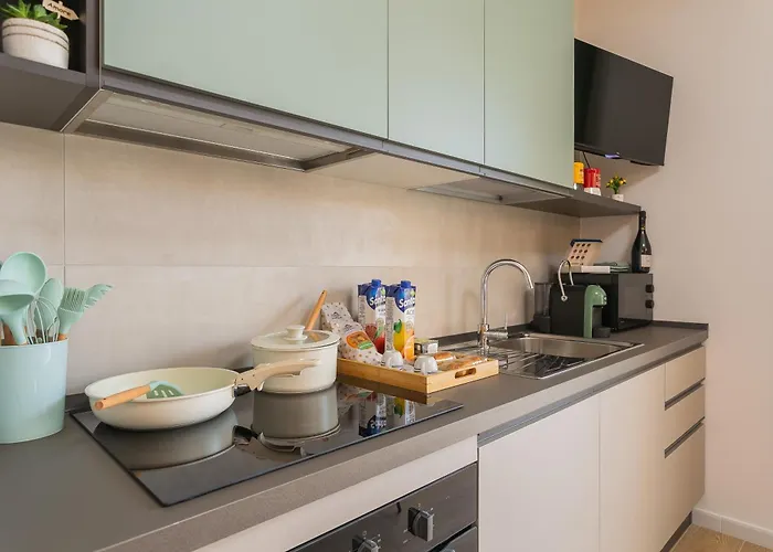 Private Parking - Athena Nel Cuore Di *