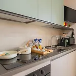 Private Parking - Athena Nel Cuore Di *