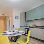 Apartamento Private Parking - Athena Nel Cuore Di Bari