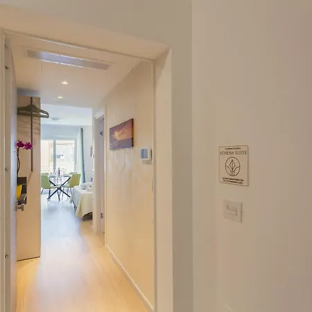 Private Parking&patio - Athena Nel Cuore Di Lägenhet *