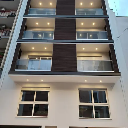 Private Parking&Patio - Athena Suite Nel Cuore Di Bari アパート バーリ