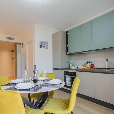 Lägenhet Private Parking&patio - Athena Nel Cuore Di Bari