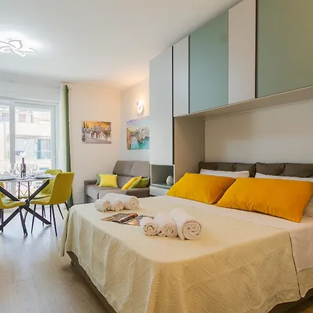 Lägenhet Private Parking&patio - Athena Nel Cuore Di Bari