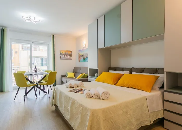 Apartament Private Parking - Athena Nel Cuore Di Bari